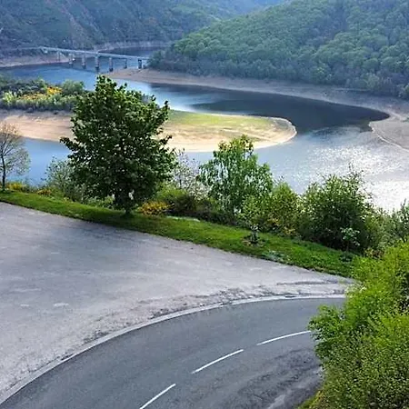Nocleg ze śniadaniem Le Belvedere De Mallet 3*