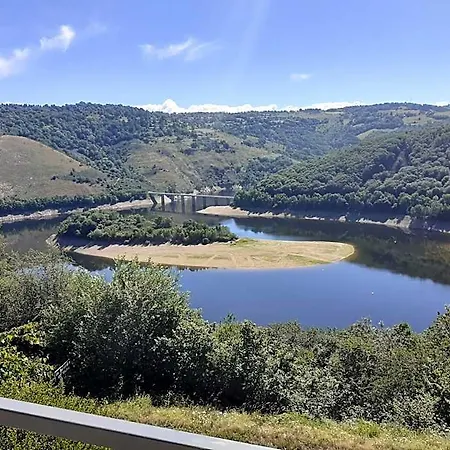 Nocleg ze śniadaniem Le Belvedere De Mallet 3*