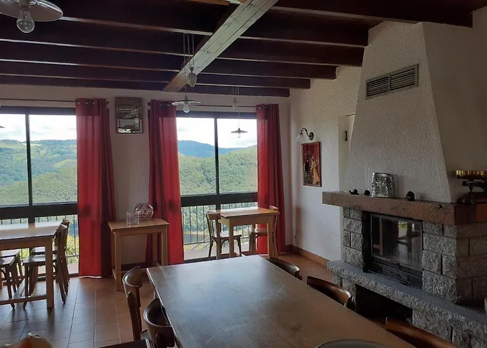 Le Belvedere De Mallet Nocleg ze śniadaniem 3*