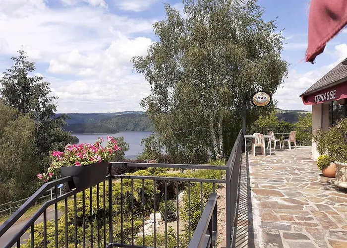 Le Belvedere De Mallet Bed & Breakfast 3*